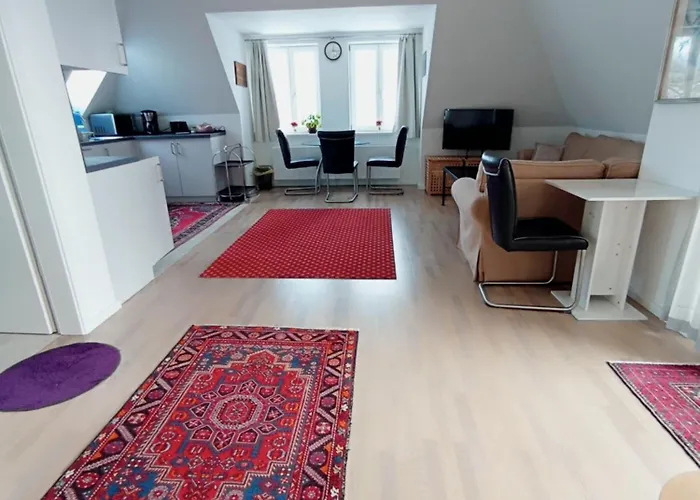 Peaceful Apartment-3 Zi, Loggia & Garden In Blankenese * Hamburg