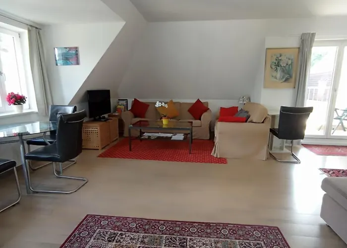 Apartment Peaceful Apartment-3 Zi, Loggia & Garden In Blankenese *