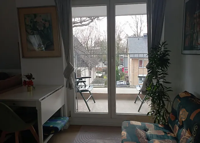 Apartment Peaceful Apartment-3 Zi, Loggia & Garden In Blankenese
